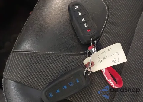 2013 Ford Escape Titanium из США, поврежденный, VIN 1FMCU0J91DUD01207